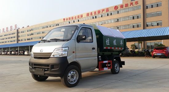 楚勝牌長(zhǎng)安汽油機(jī)車廂可卸式垃圾車